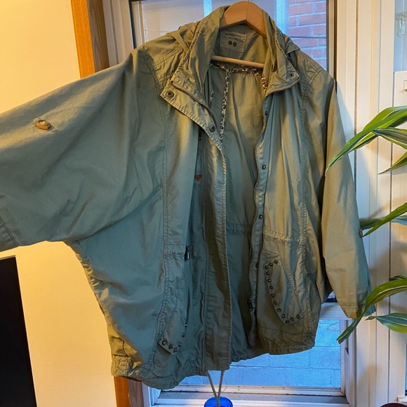 Cute light jacket - Picture 2 of 6